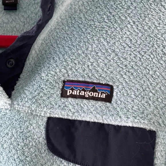 Patagonia Light Blue Fleece Quarter-Snap - Picture 2 of 4